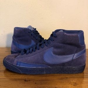 Nike Blazer Mid Premium Sneakers Sz 9.5 Loyal Blue/Loyal Blue-Gum 638261-404